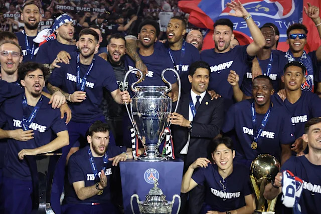 Navigating Blackout Restrictions - visual representation