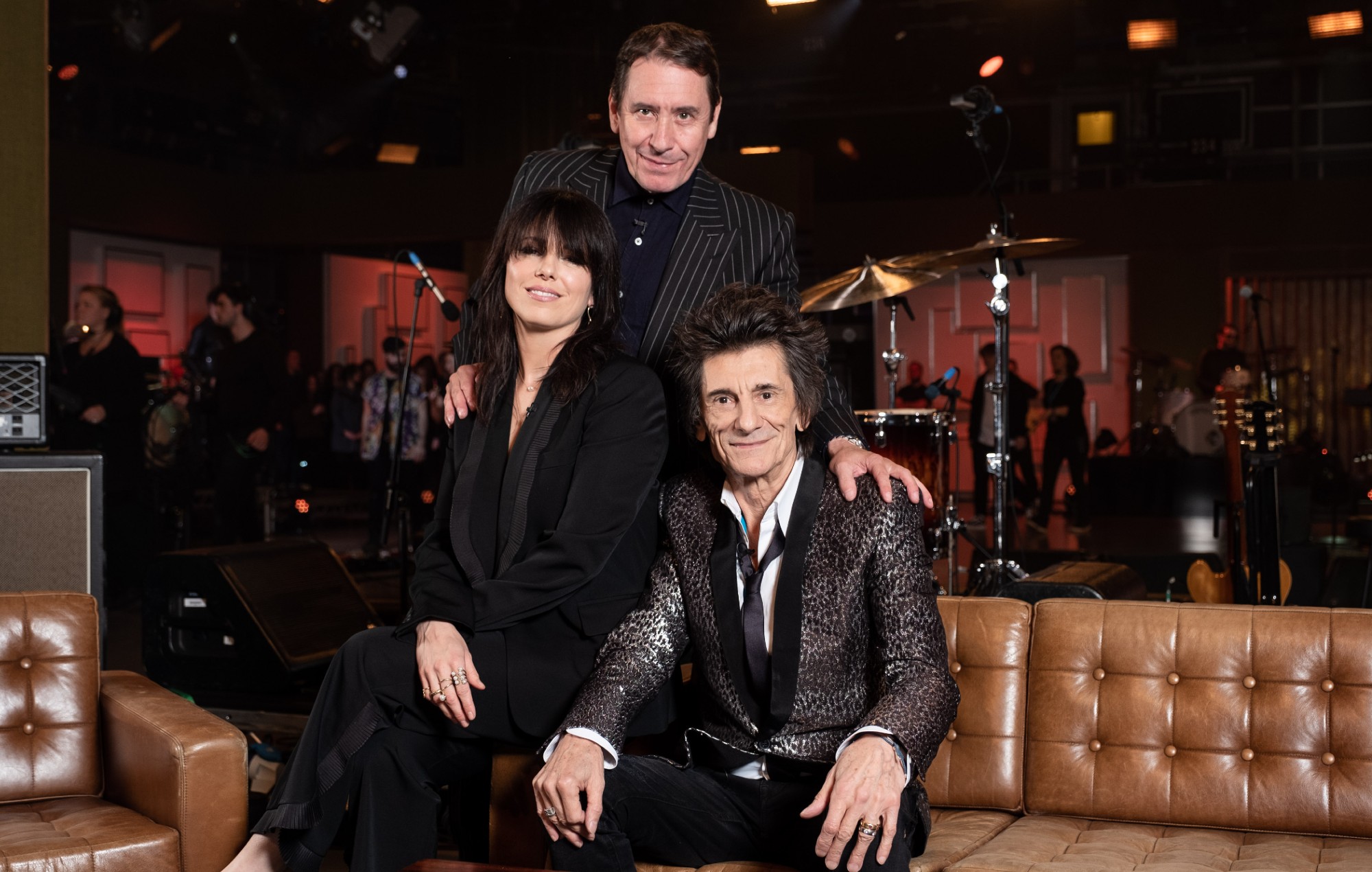 International Streaming Services: Netflix, Amazon Prime, and Alternatives - visual representation