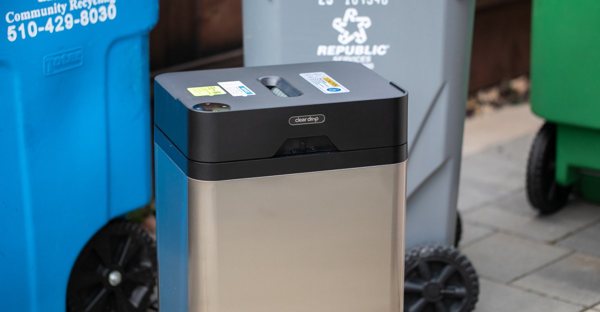 Investigating the 61-pound machine that eats plastic and spits out bricks | The Verge