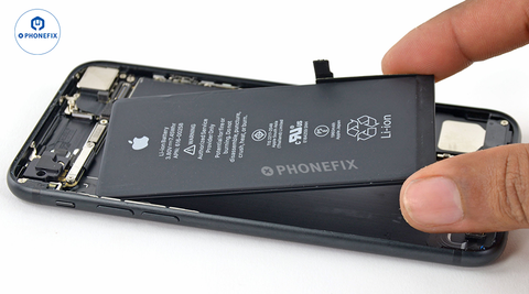 Apple's Official Battery Replacement: The Boring But Smart Option - visual representation
