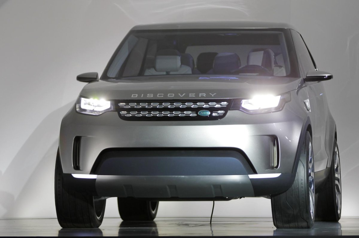 Jaguar's Brand Reinvention: Strategic Miscalculation - visual representation