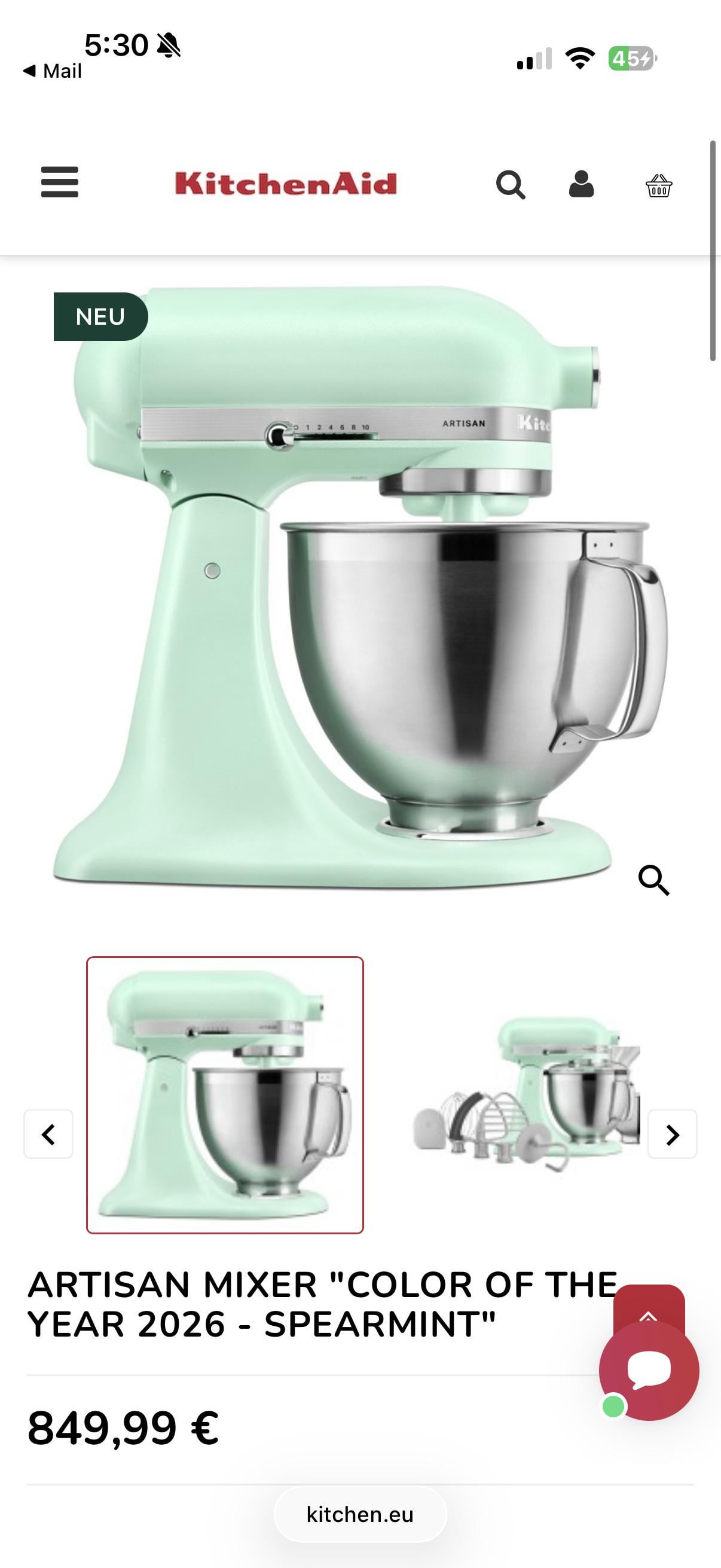 Complementary Colors and Materials for Spearmint Kitchens - visual representation