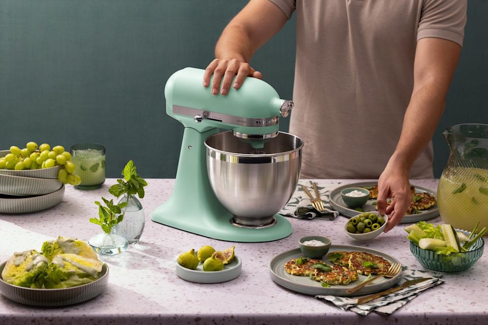 The Development Journey: How Kitchen Aid Selected Spearmint - visual representation