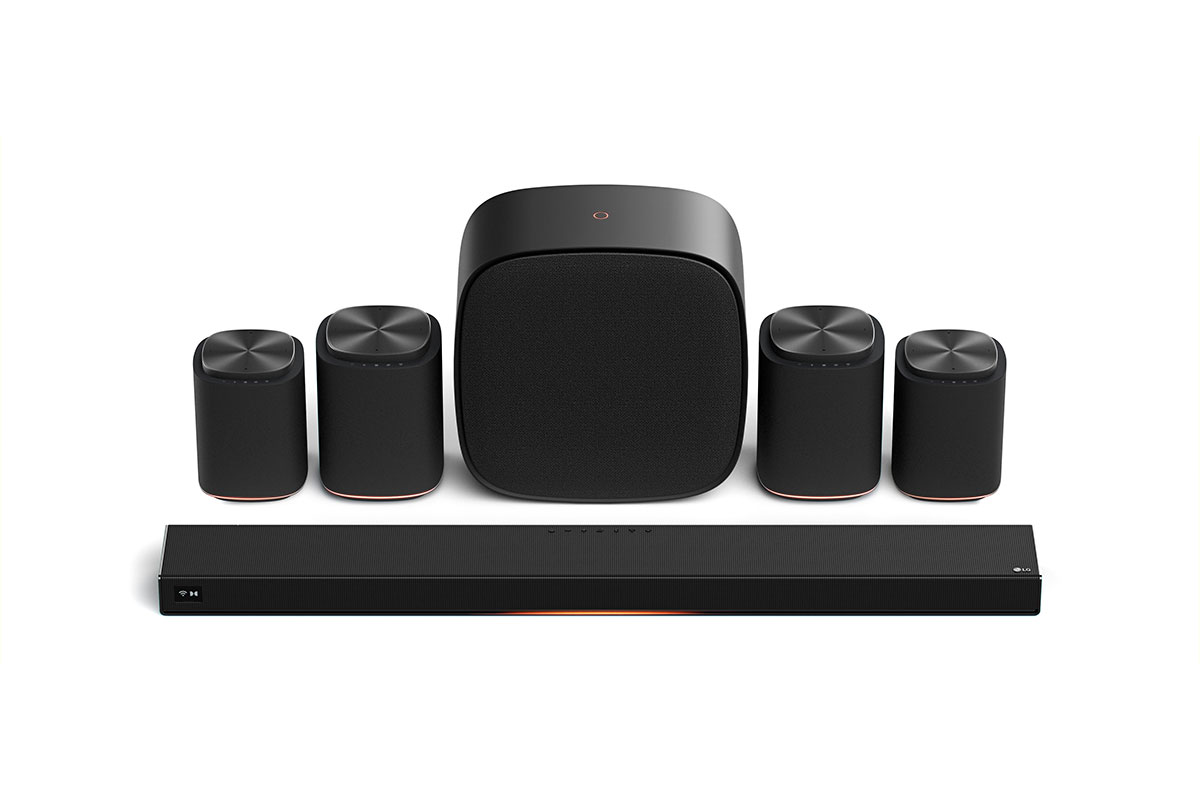 The Sound Follow Feature: Phone Tracking and Adaptive Audio - visual representation