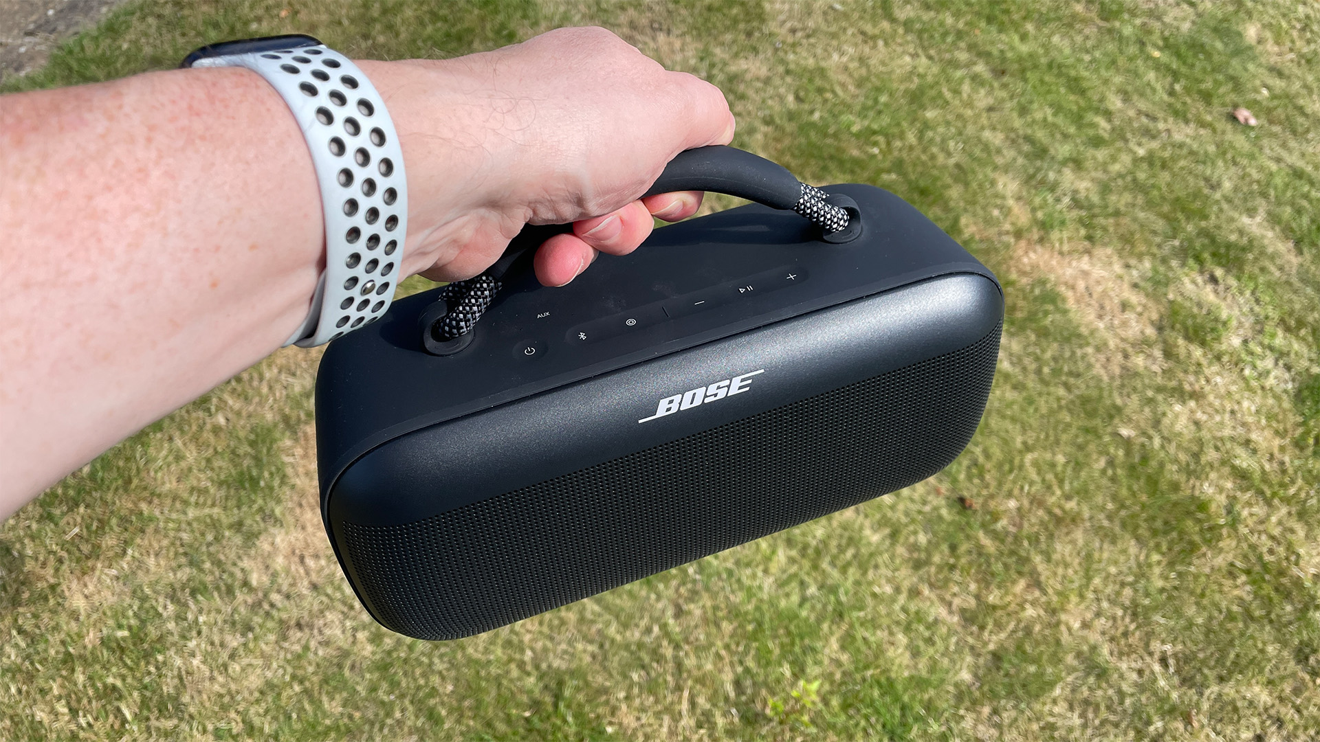 The Appeal of Bose's Smallest Bluetooth Speaker - contextual illustration