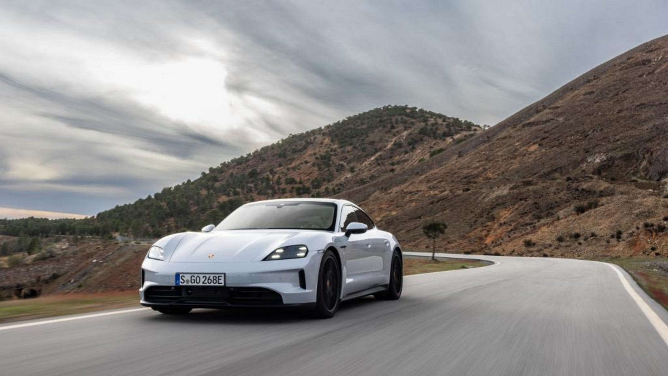 Mercedes-AMG GT 4-Door: Technical Marvel - visual representation