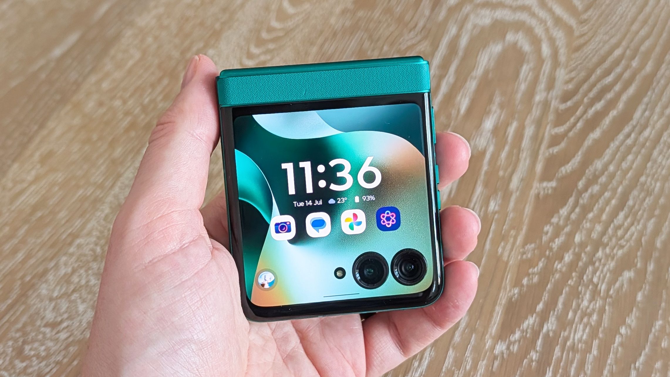 Motorola Razr 2026 review: still the best mid-range flip phone, but it left me wanting more | TechRadar