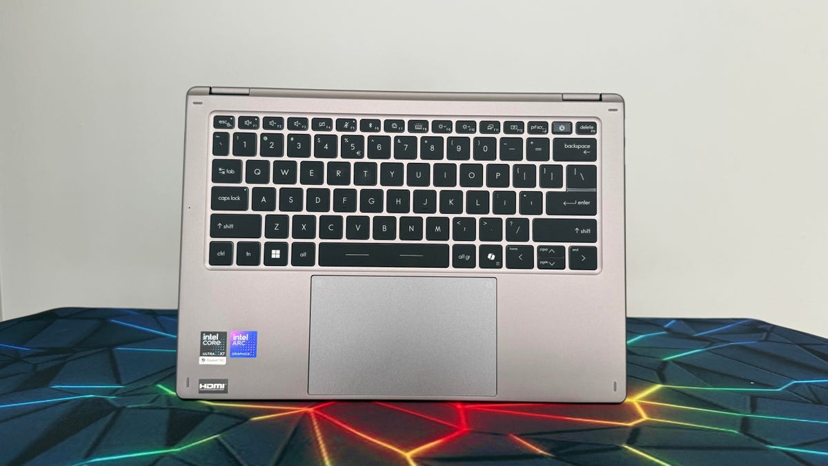 Panther Lake's Impact on the Ultraportable Market - visual representation