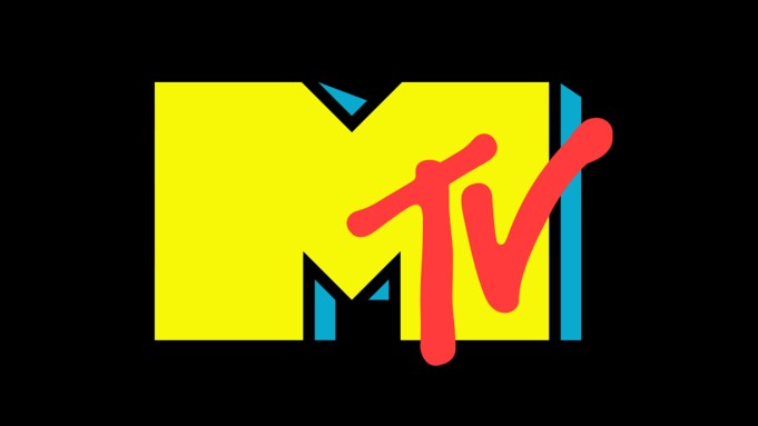 The Creator Economy vs. Corporate Gatekeeping: What MTV Rewind Reveals - visual representation