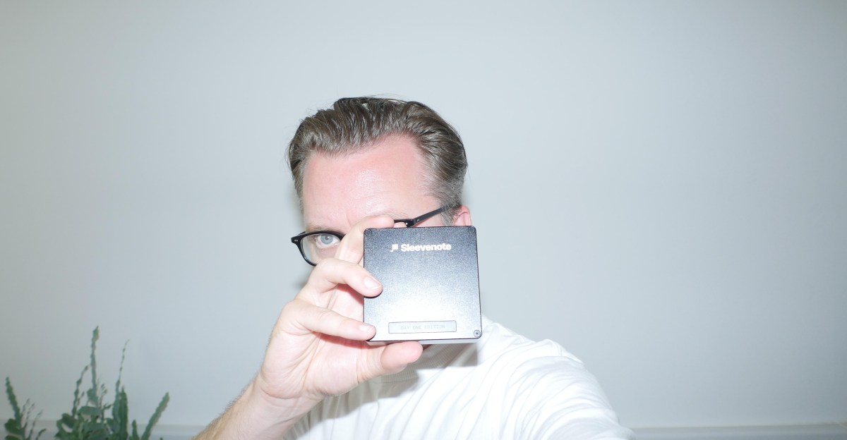 Musician Tom Vek is building the Sleevenote digital music player | The Verge