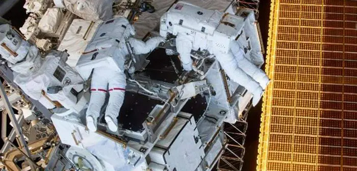 Lessons in Space Safety: What This Reveals About Human Spaceflight - visual representation