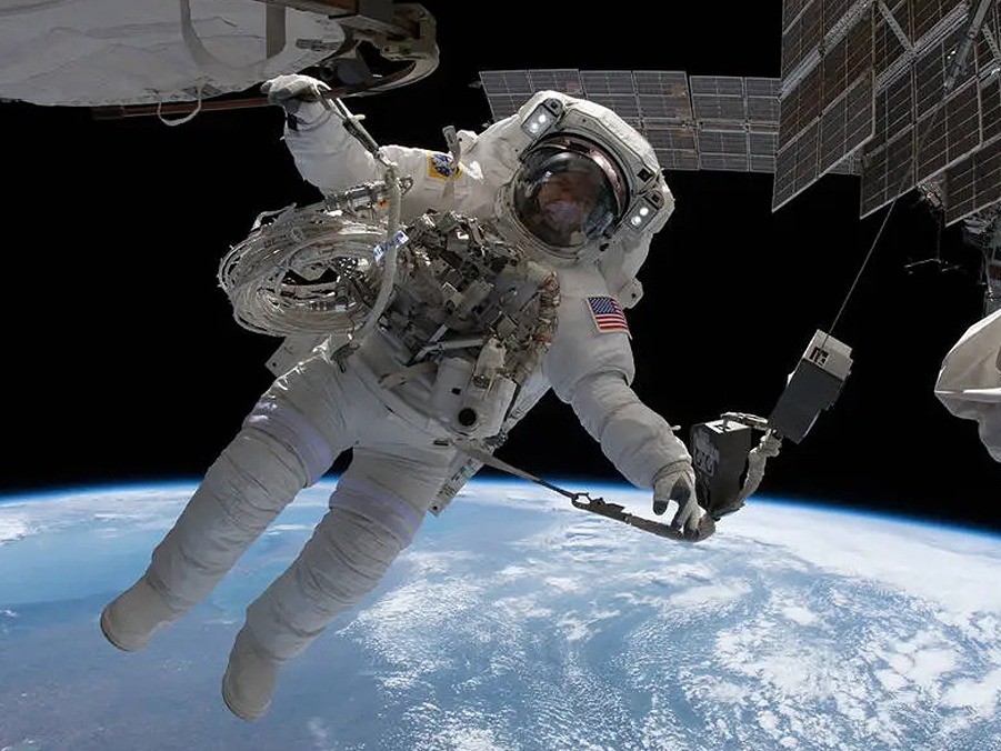 Scheduling Complexity and the Crew-12 Launch - visual representation