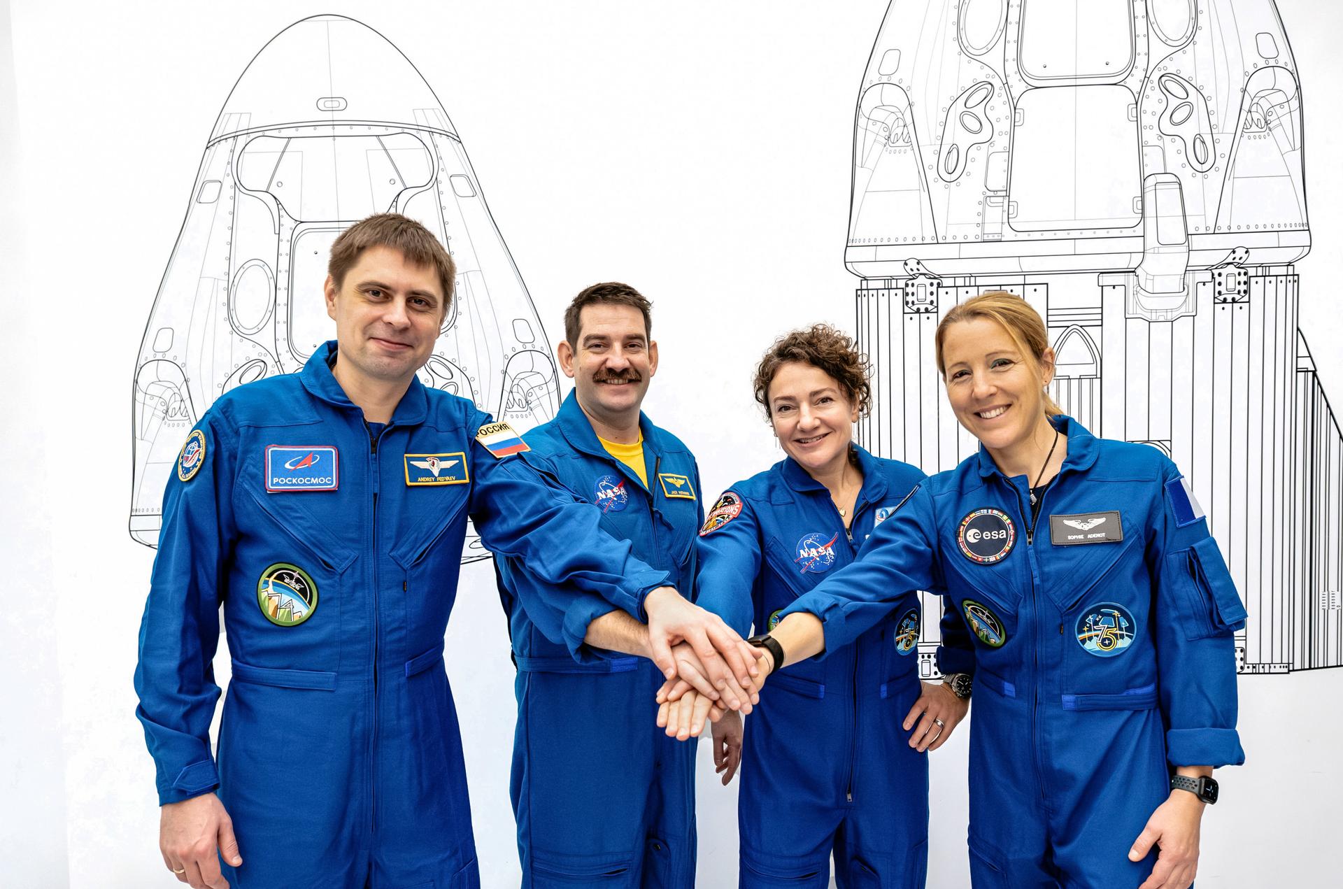 Space X's Role in Modern Human Spaceflight - visual representation