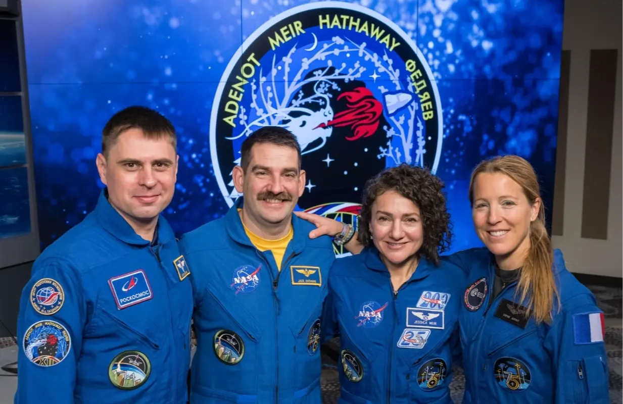 Post-Docking Operations and Crew Handover - visual representation