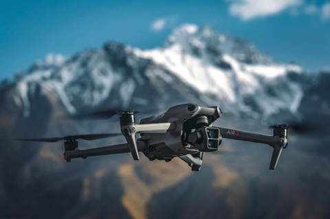 The Rise of DJI in the Drone Market - contextual illustration