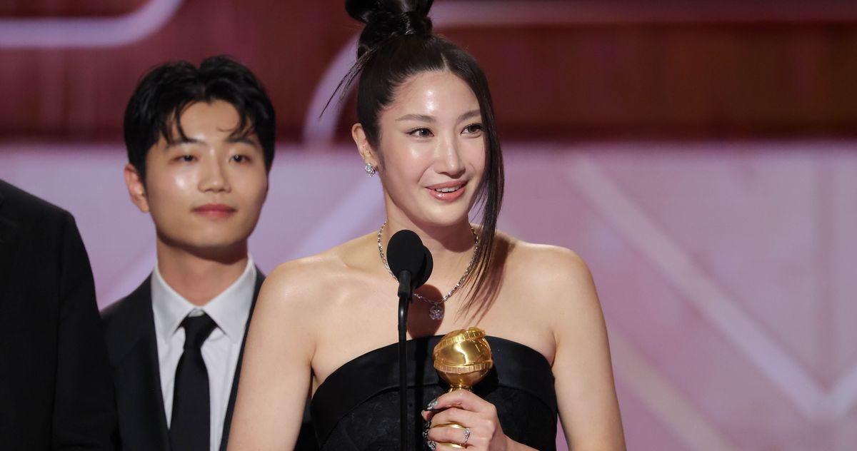 Award-Season Analytics: Measuring Streaming's Cultural Impact - visual representation