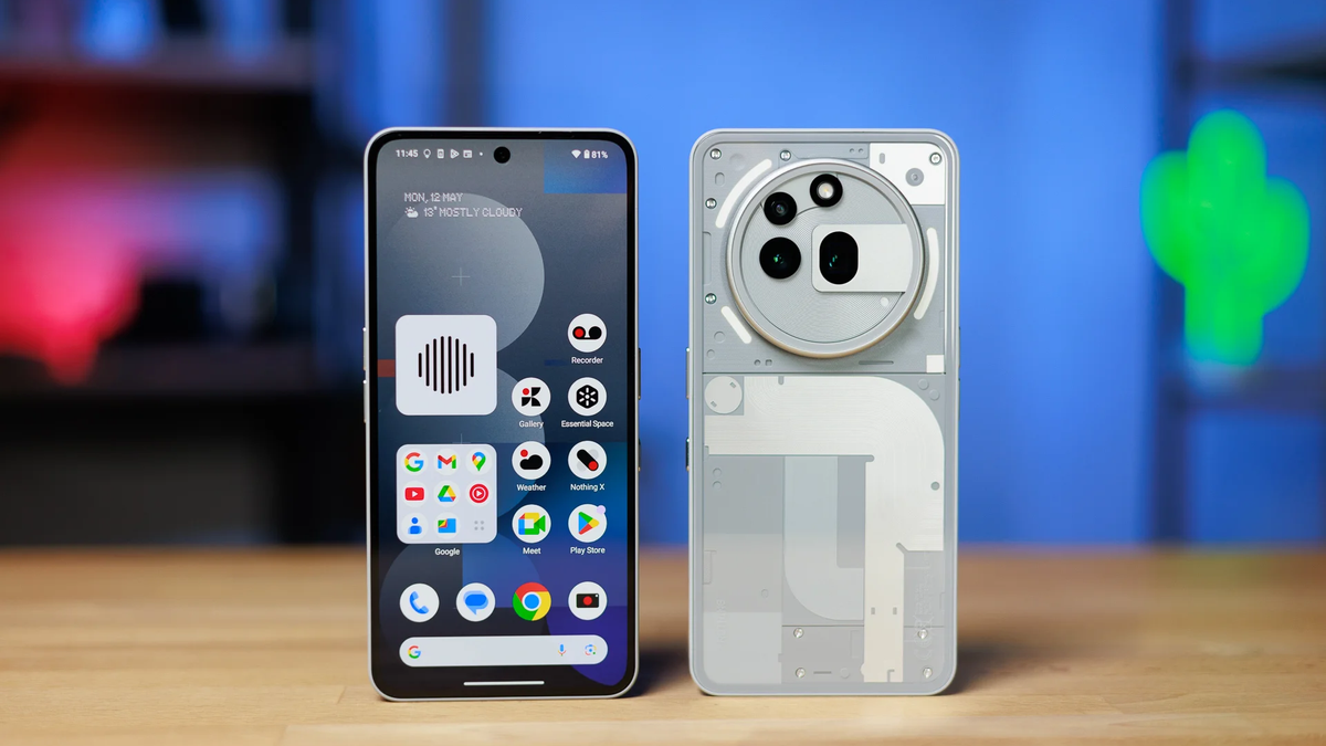 Nothing's Launch Strategy: Why the Early Reveal Matters - visual representation