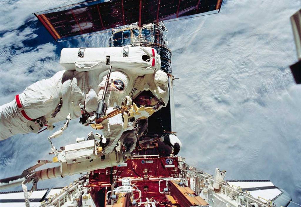 The Journey of Endeavour: From Conception to Display - visual representation