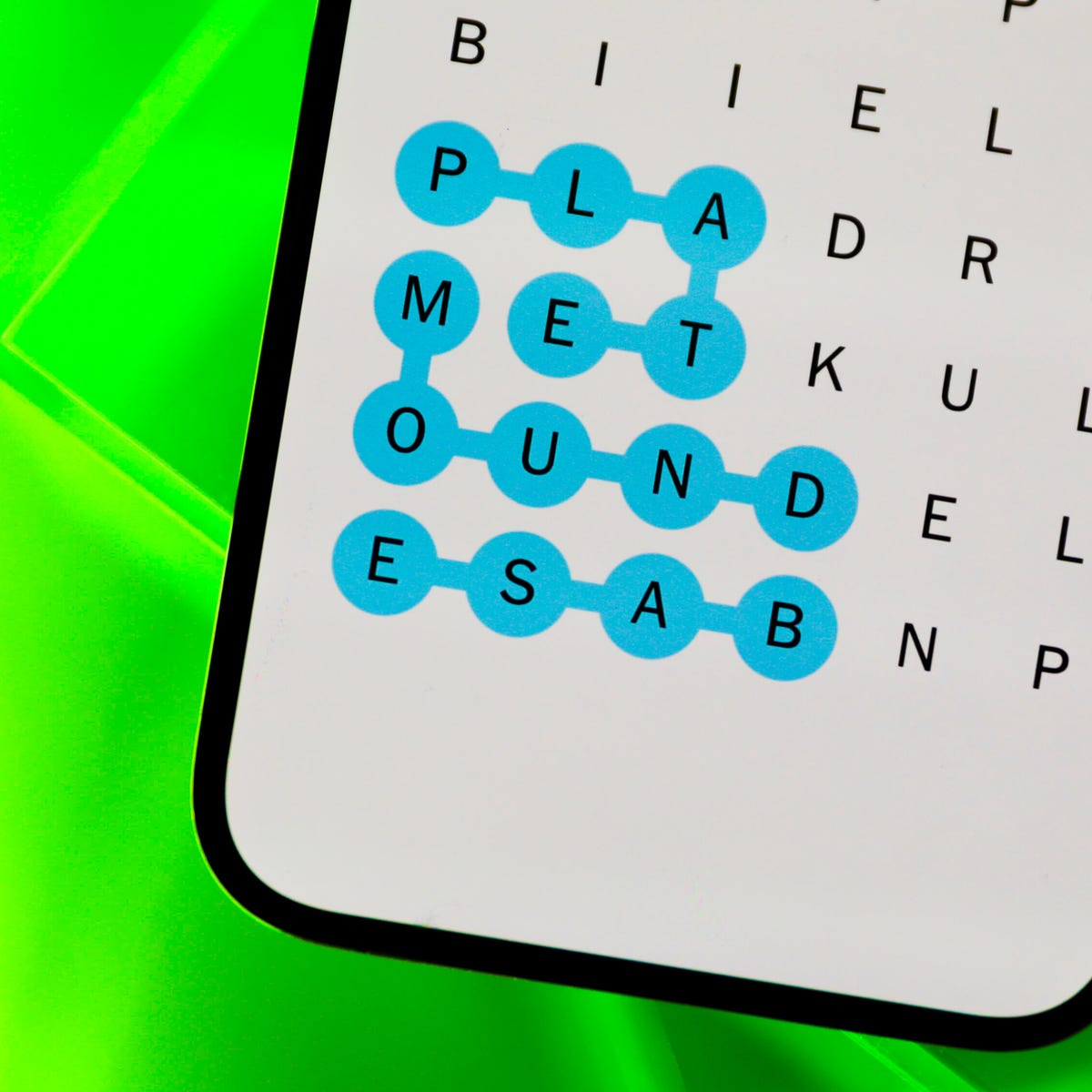 Future Strands Puzzle Trends: What Game #671 Reveals - visual representation