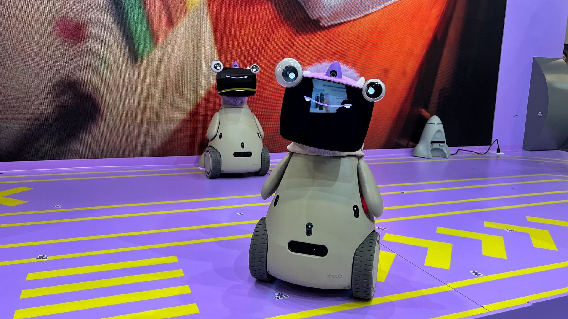 What Is Ollo Bot, Exactly? - visual representation