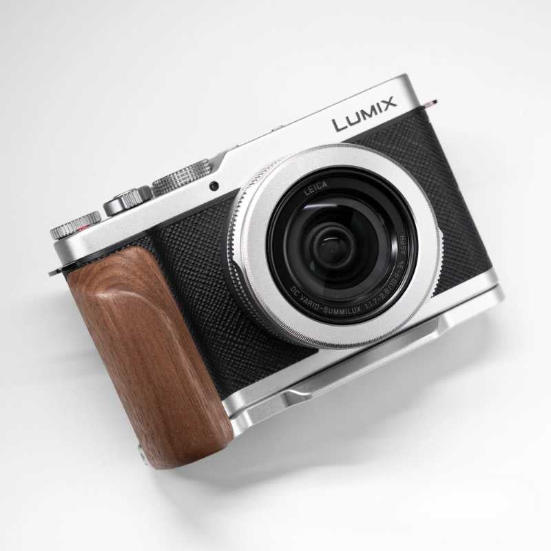 A New Era of Compact Cameras - visual representation