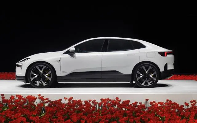 The Bigger Picture: What Polestar's Strategy Signals About the EV Market - visual representation