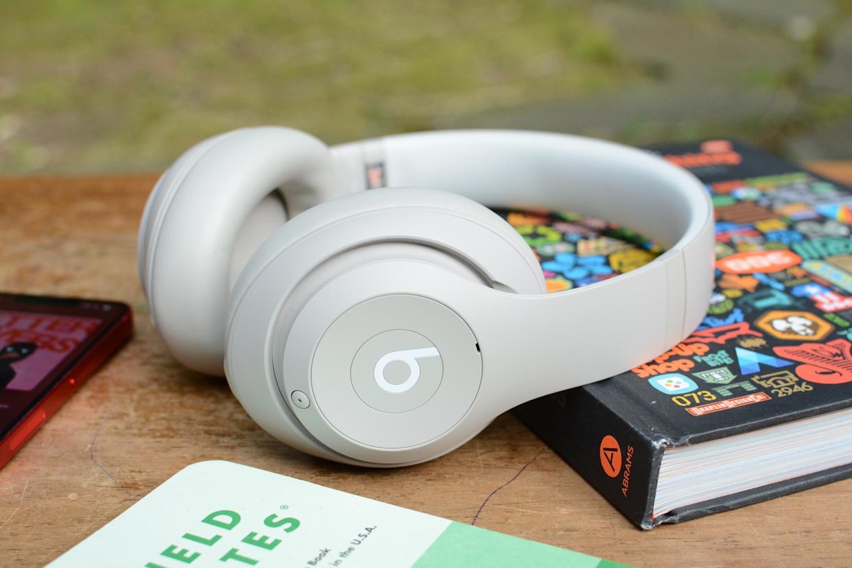 Tablets and iPad Discounts: When to Upgrade - visual representation