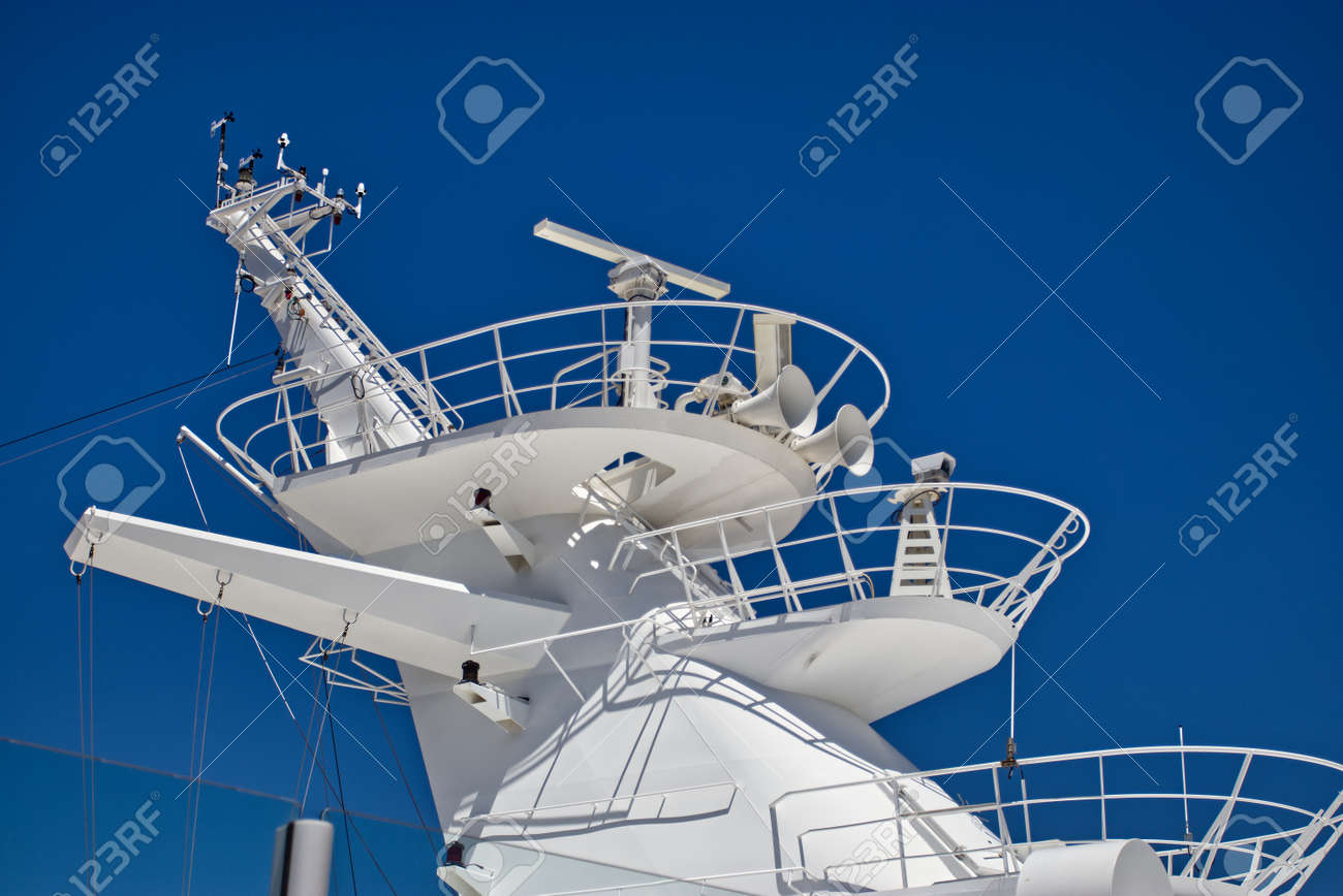 Understanding the Maritime Hive Mind - visual representation