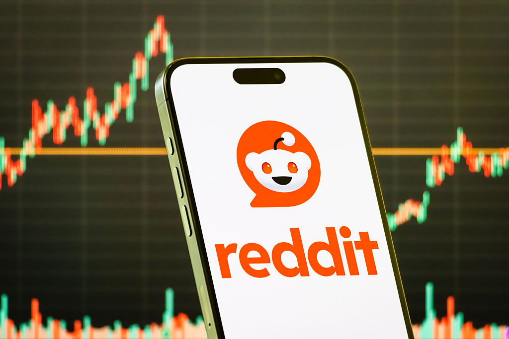 The Bottom Line: Why Reddit's M&A Ambitions Matter - visual representation