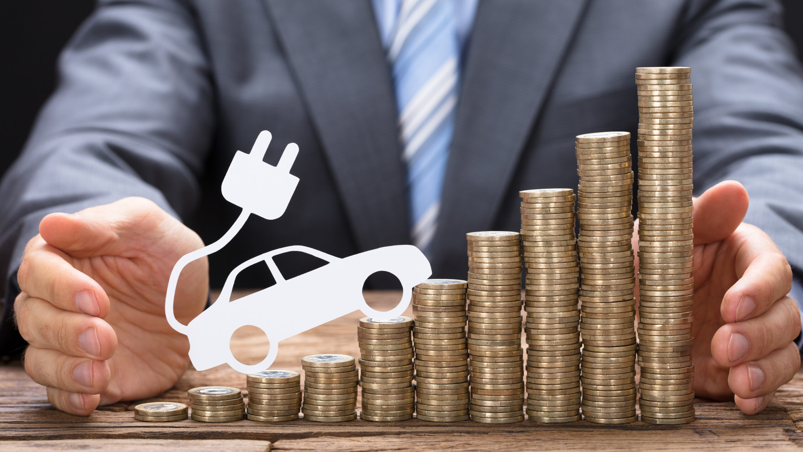 Republicans in Congress add $250 annual federal EV tax to transport bill - Ars Technica