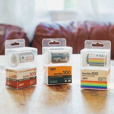 Why Design Beats Specs in the Retro Camera Market - visual representation