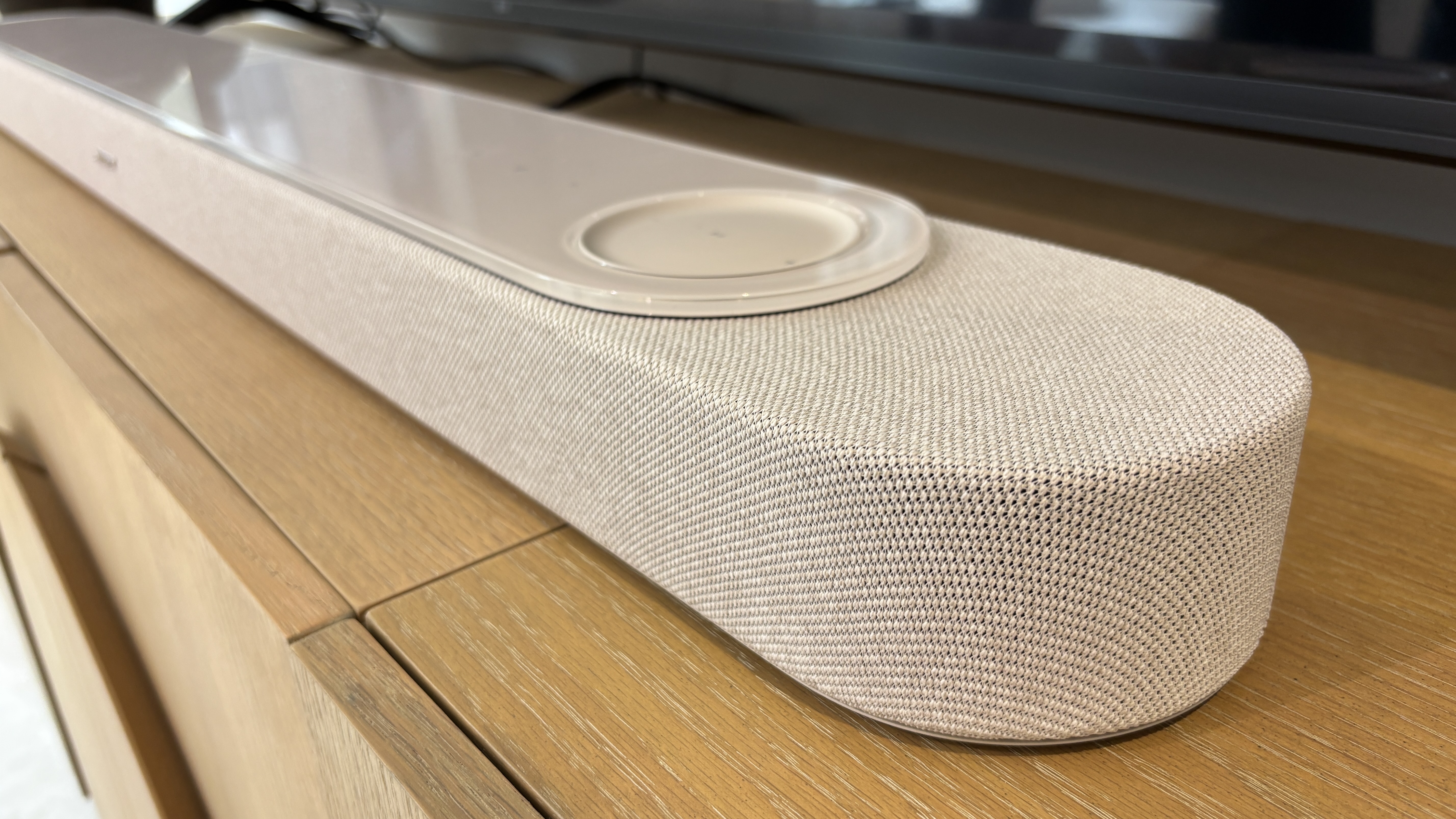 Implementing Bose Speakers in Smart Homes - visual representation