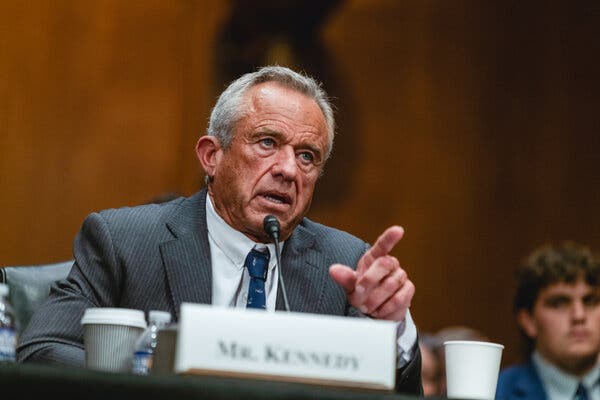 The Information Environment: How Conspiracy Narratives Spread - visual representation