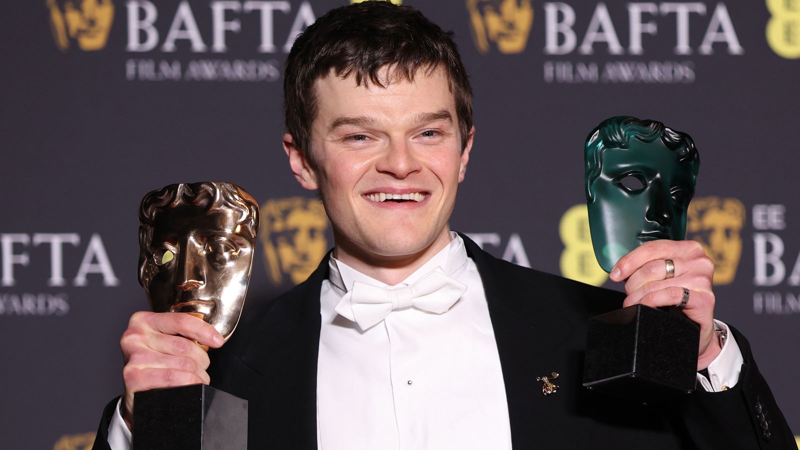 Why Awards Matters for Streaming Content - visual representation