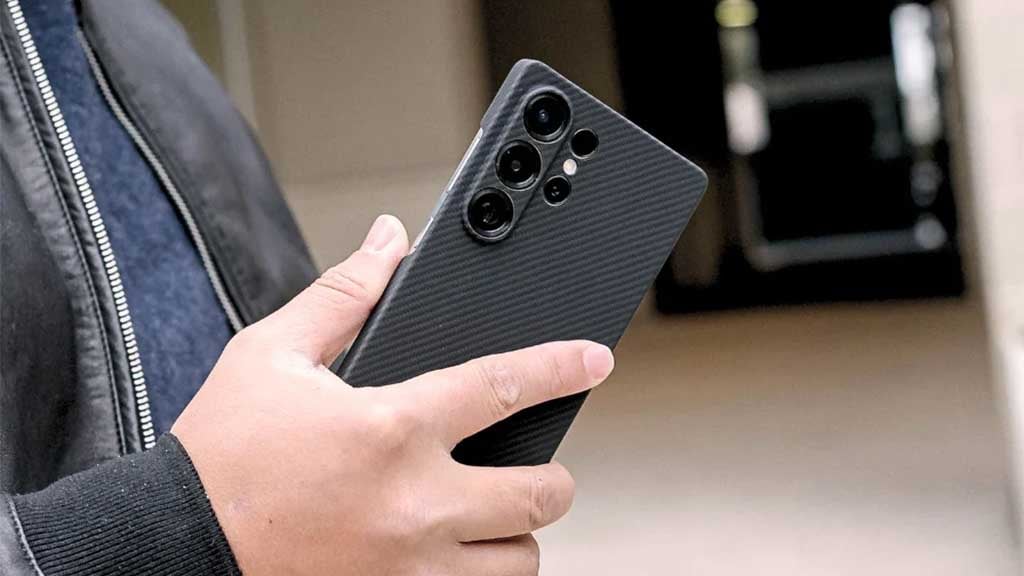 Cost Implications for the Galaxy S26 - visual representation