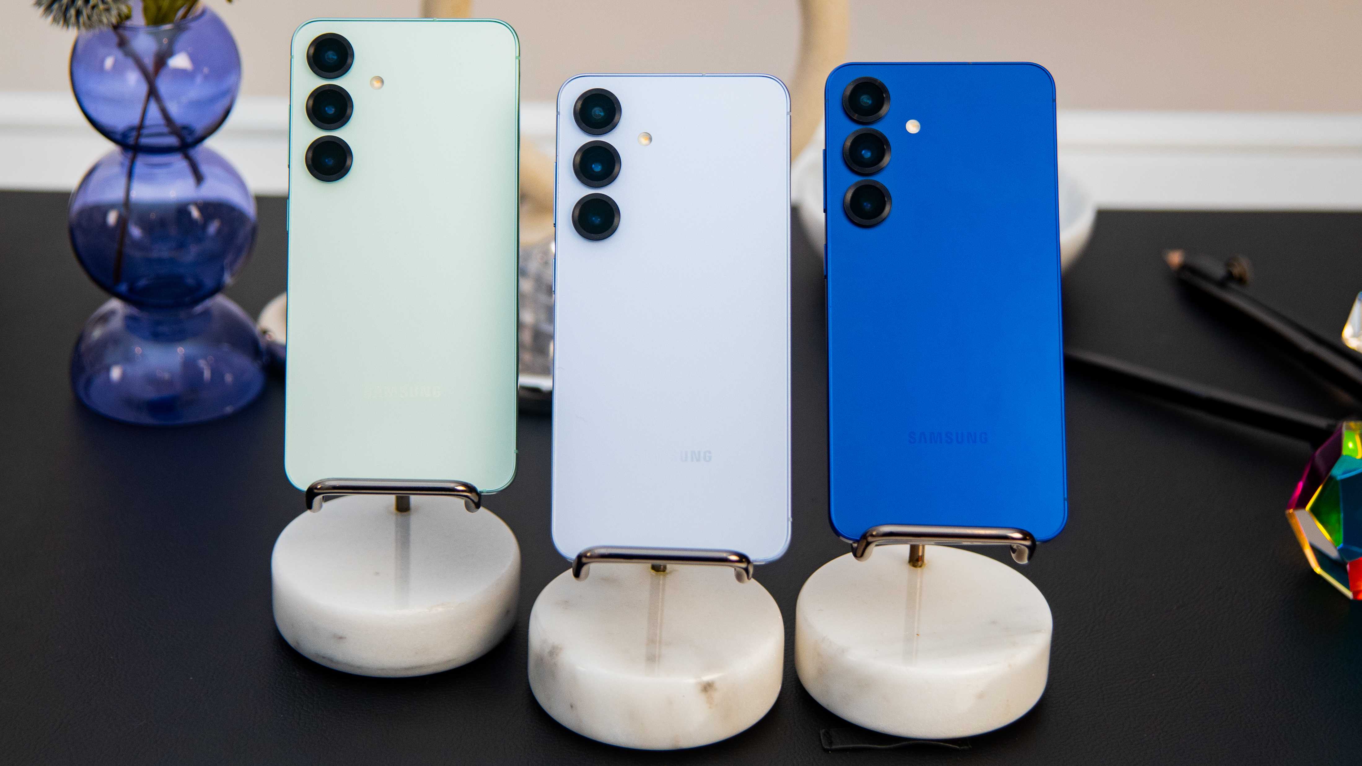 Battery & Charging: Breaking The 5,000mAh Barrier - visual representation