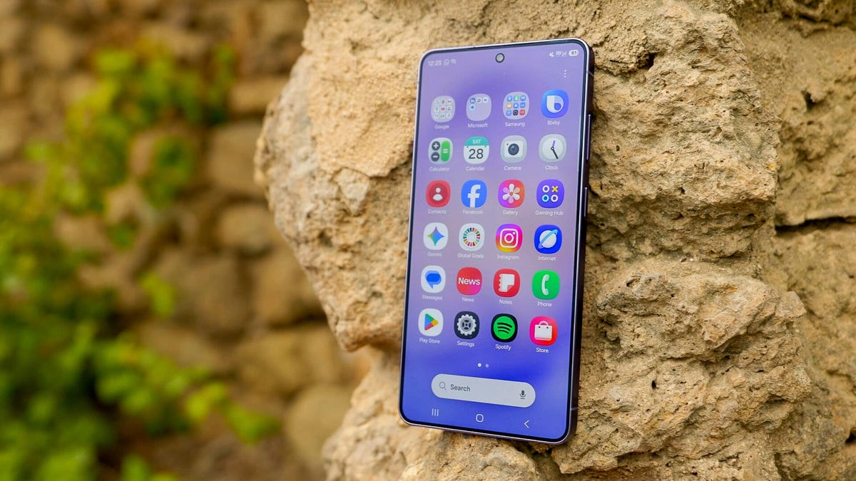 Unpacking the S26 Ultra: What’s Inside? - visual representation