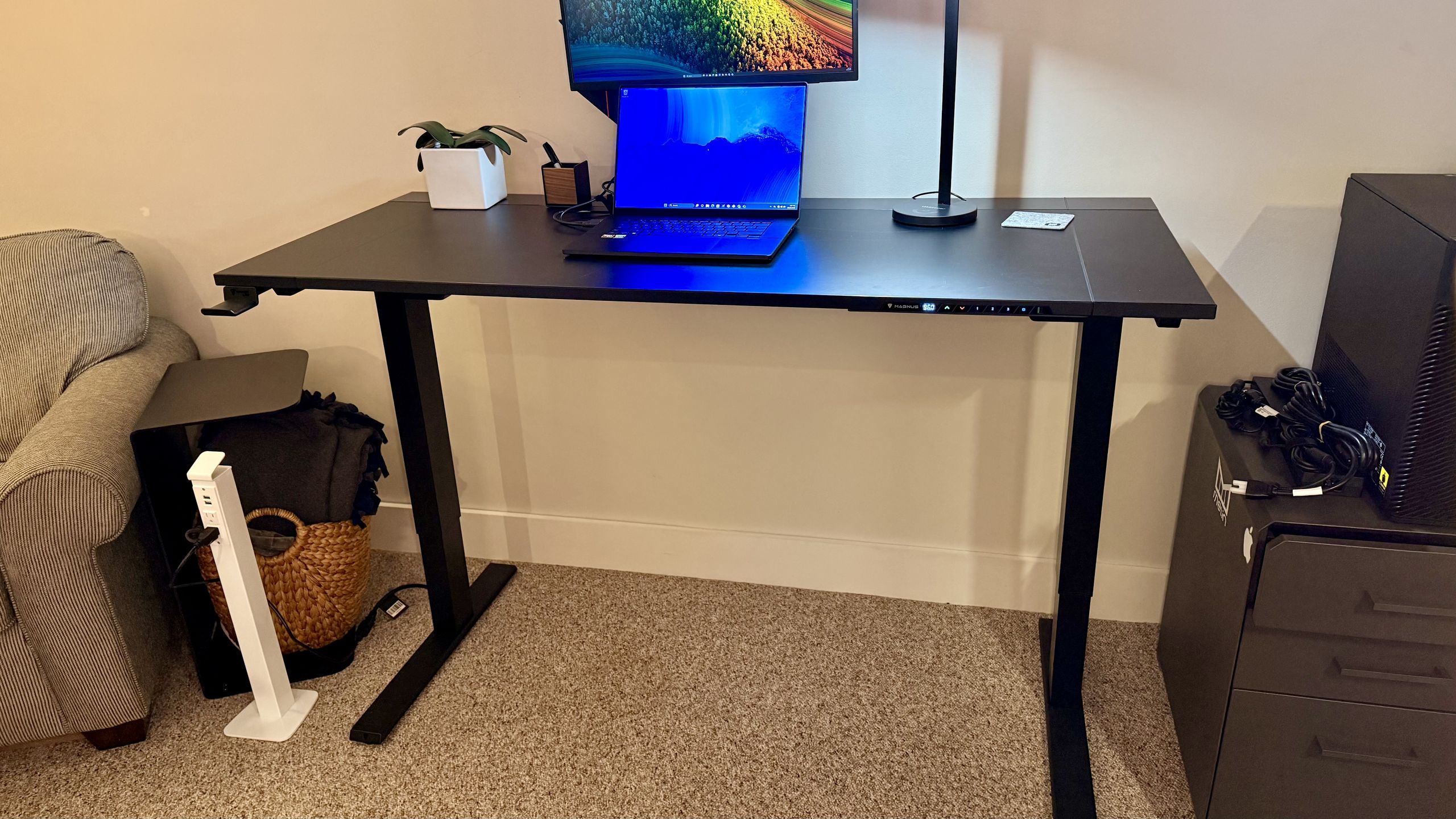 Secretlab Magnus Evo standing desk review | TechRadar