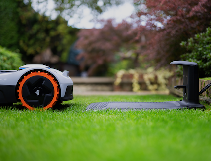 Practical Scenario: Your First Week With A Navimow - visual representation