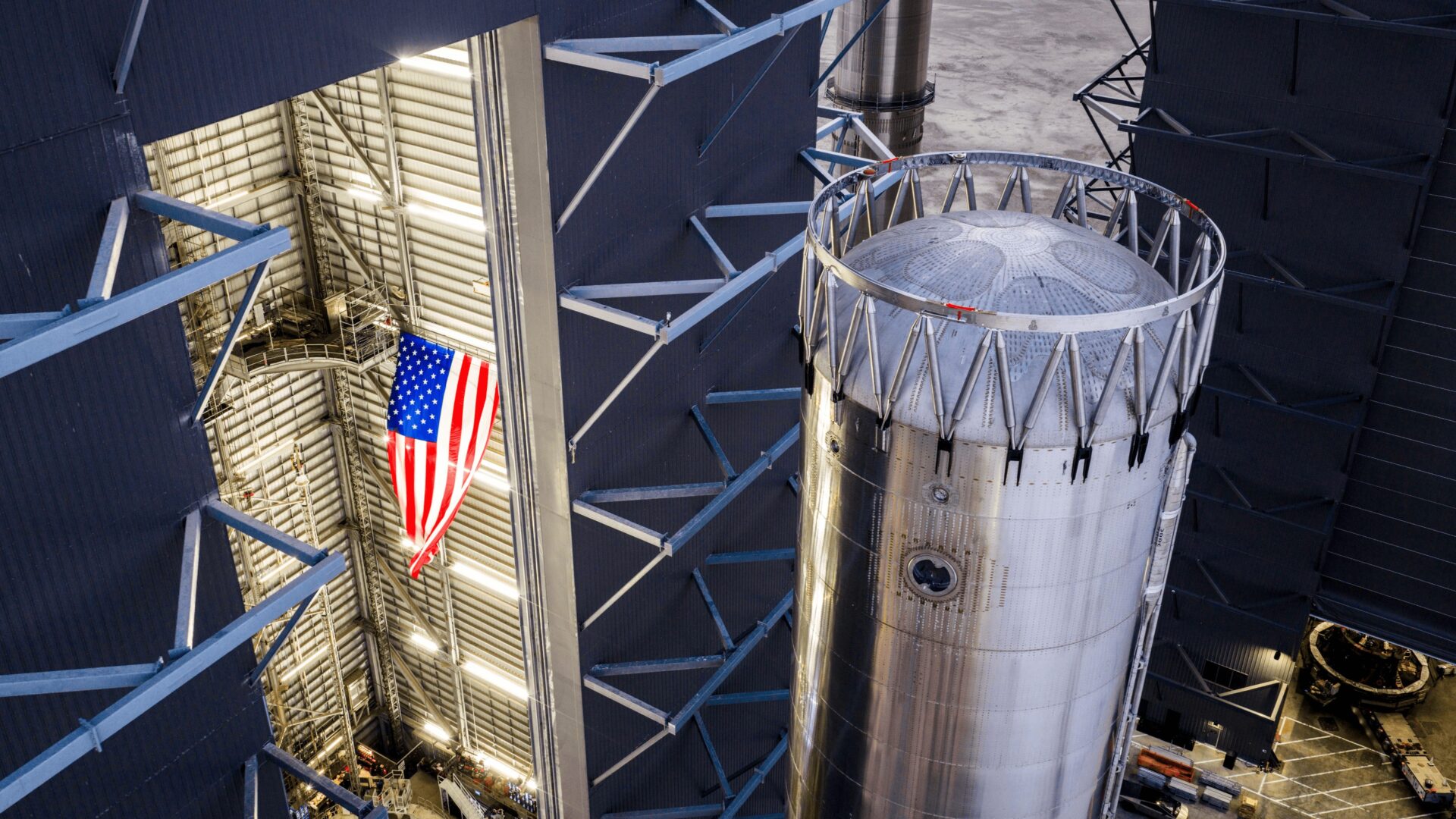 International Competition: Why Mars Ambitions Drive Starship Development - visual representation