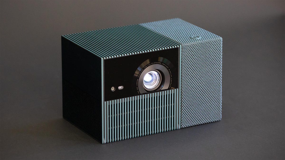 Automatic Features: Focus, Keystone, Obstacle Avoidance - visual representation