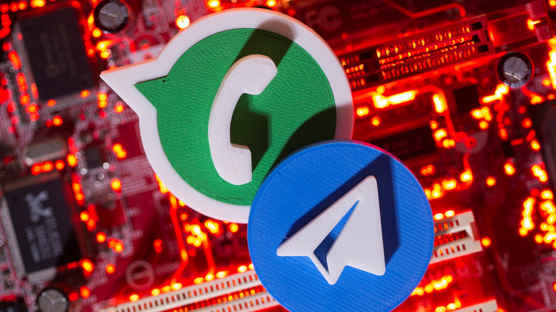 Economic and Business Impacts: When Communication Infrastructure Fails - visual representation