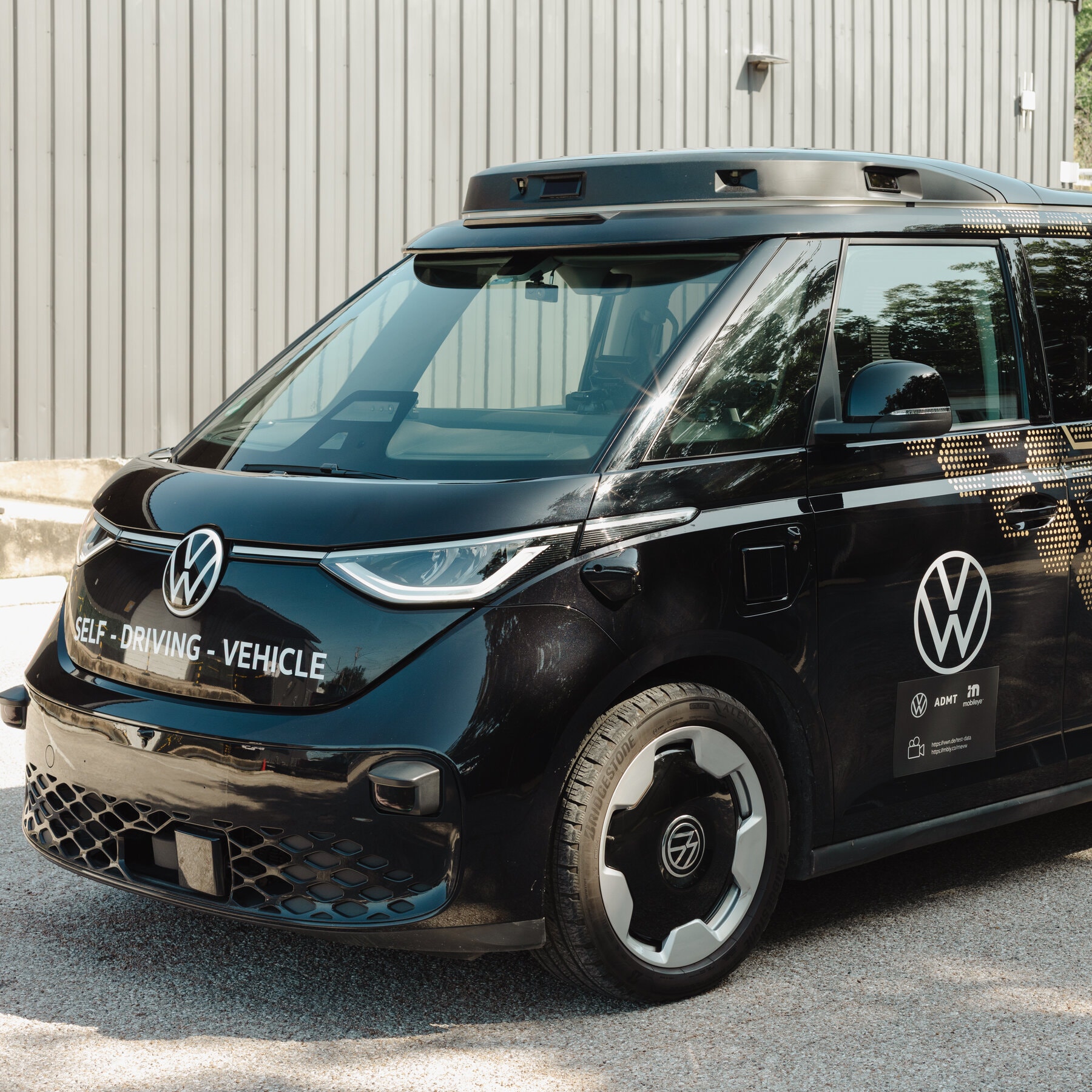 The Path Forward: What's Next for Autonomous Vehicles - visual representation