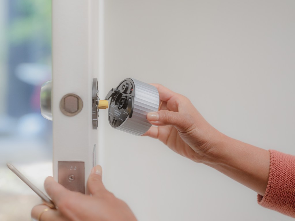 1. Runable Smart Lock - visual representation