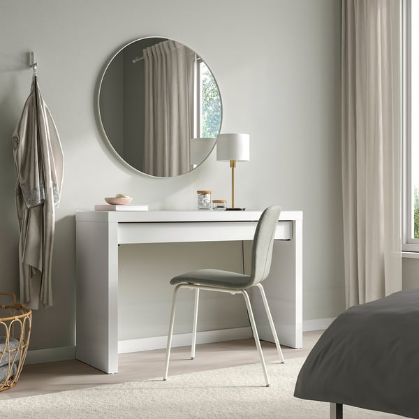 1. Alex Drawer Unit - visual representation