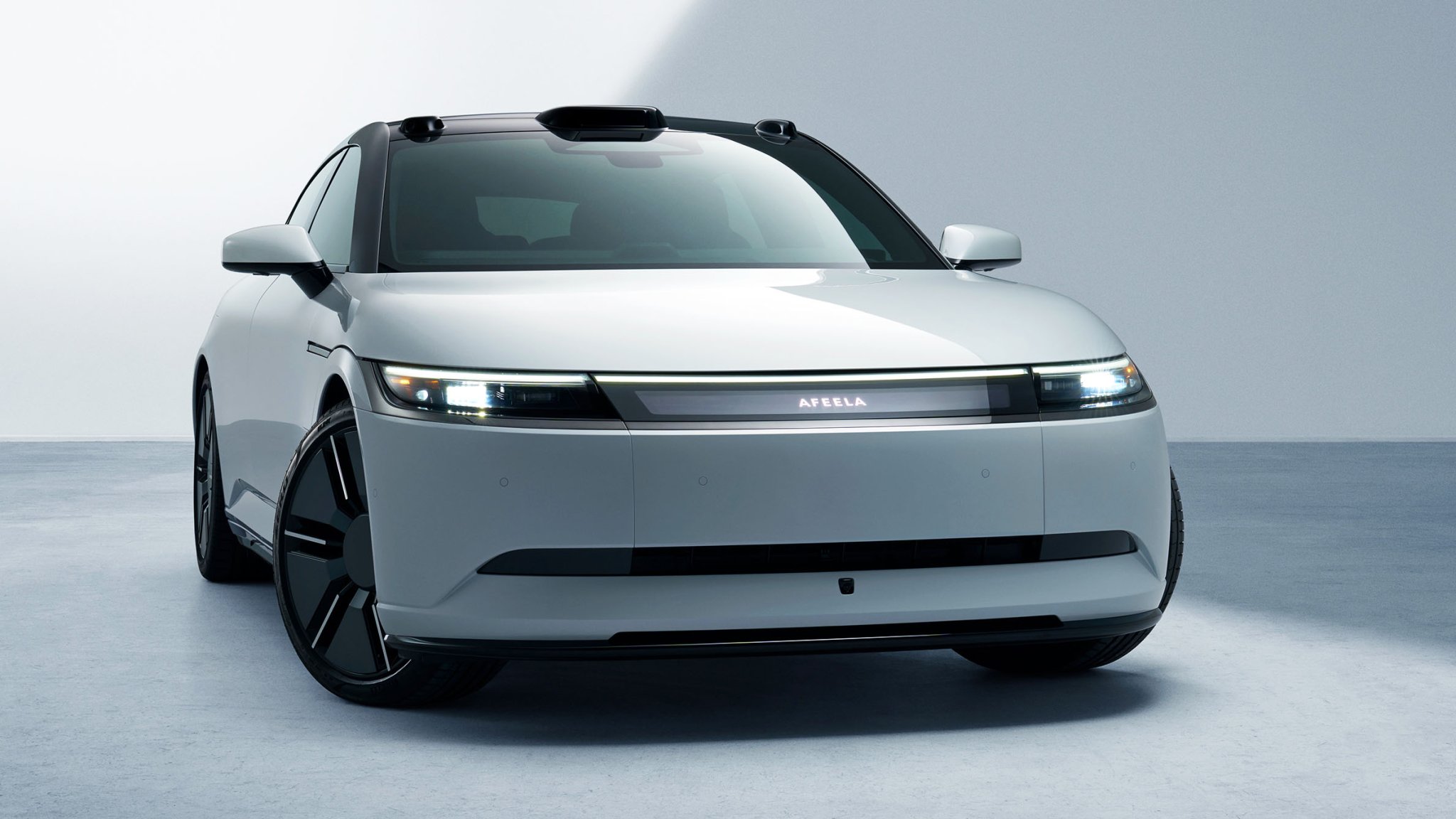 Lessons Learned from Sony and Honda's Experience - contextual illustration