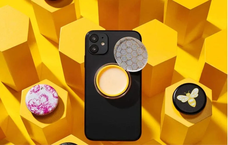Expert Opinions on the Evolution of Pop Sockets - visual representation