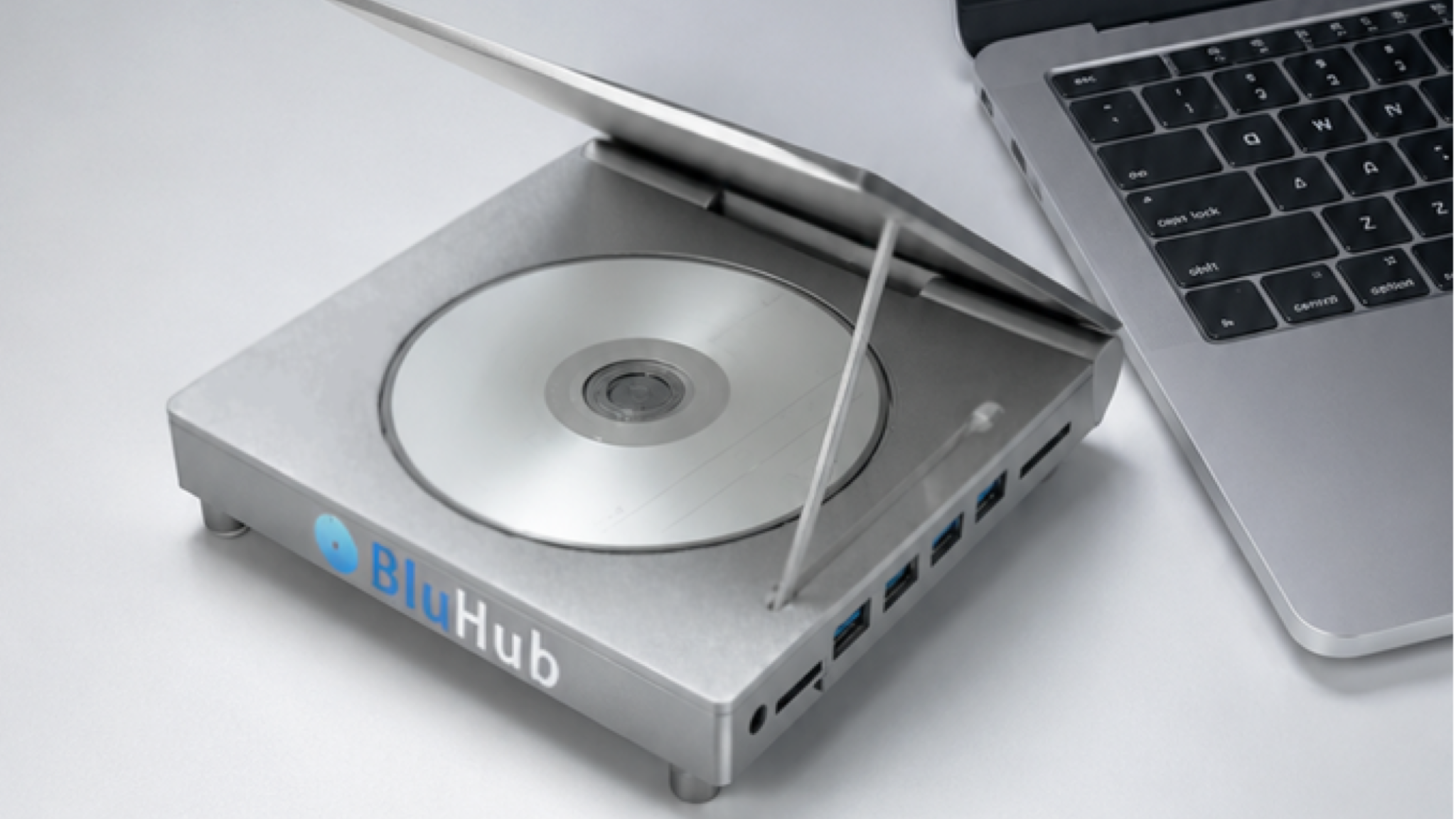 This 9-in-1 USB dock with a Blu-ray drive just smashed its Kickstarter goal by 300x — as backers succumb to dongle fatigue and physical media nostalgia | TechRadar