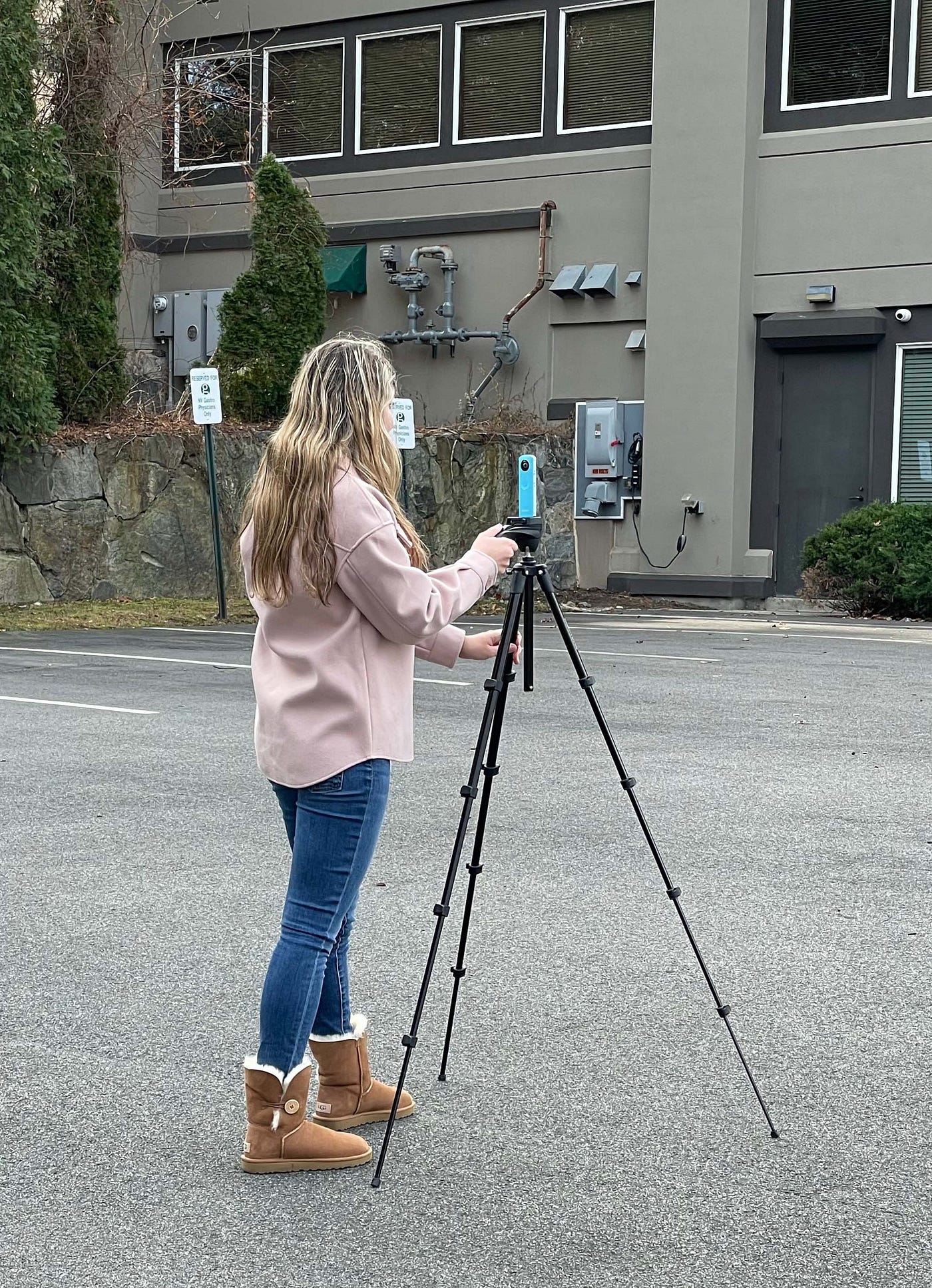 Capturing the Scene: Best Practices - contextual illustration