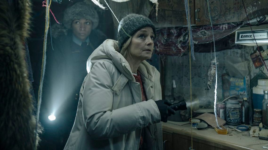 Fan Theories and Community Expectations - visual representation